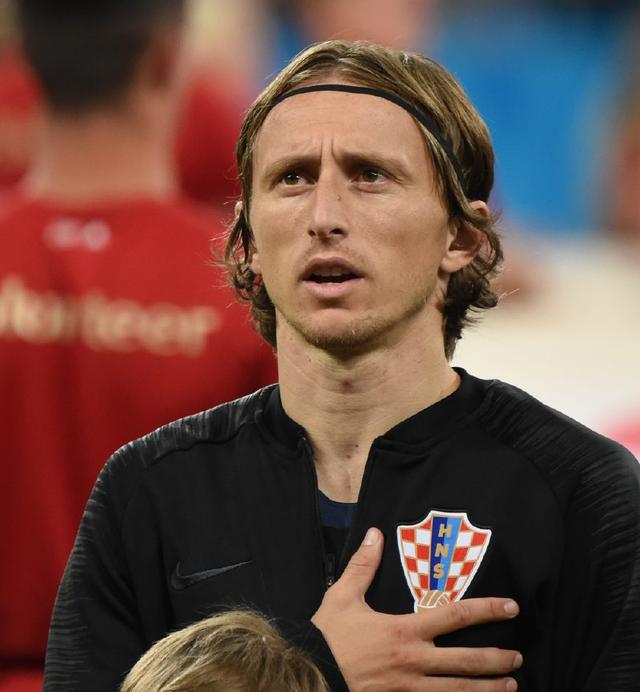 古德蒂手术成功 持拐杖回归执教 博斯科维奇+马尔科娃冲击新赛季