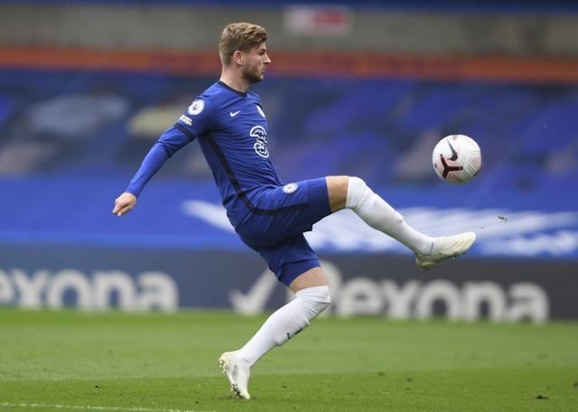 西甲：巴萨主场3-0完胜瓦伦西亚