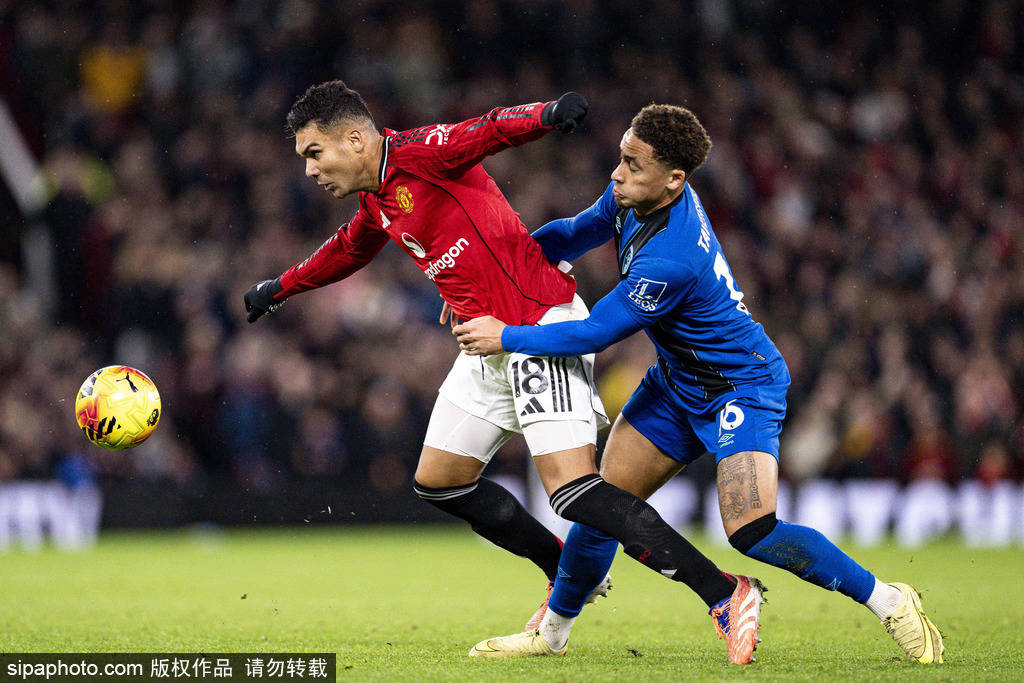 英格兰队稳健出线