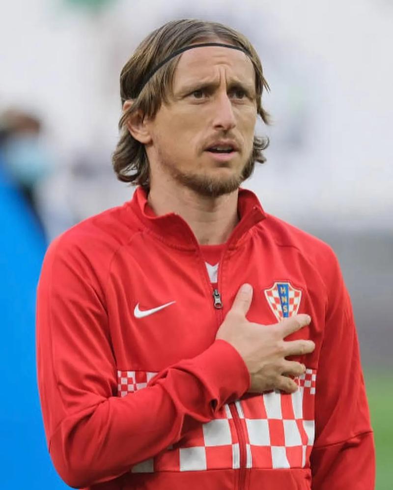 半场战报：莱切0-0维罗纳